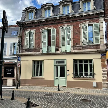 Hébergement de vacances La Charuel